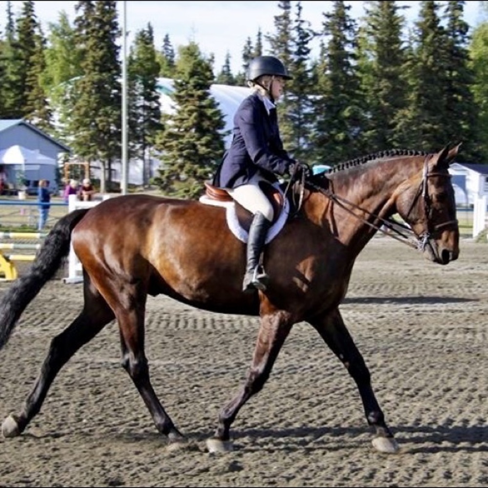 Meet your Posher, Claire